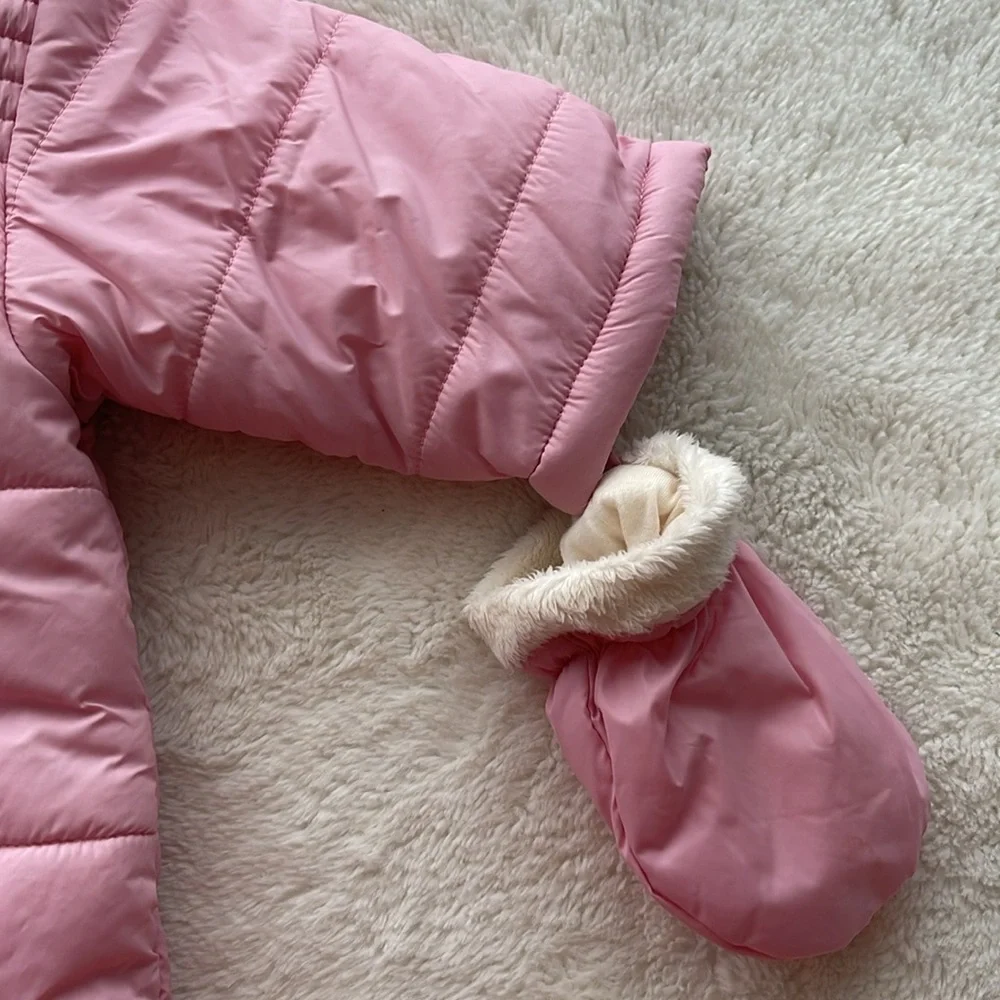 The Children’s Place Baby Hooded Winter Romper Pink Baby Girl Size 6-9M